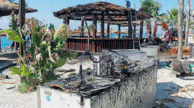 Incendio in un lido in provincia di Reggio: “Faremo di tutto per aprire presto”