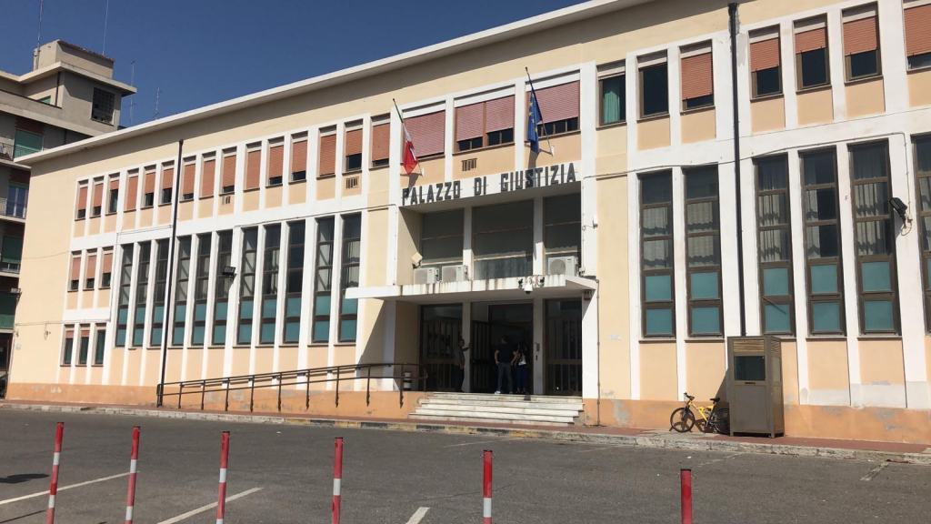 tribunale locri