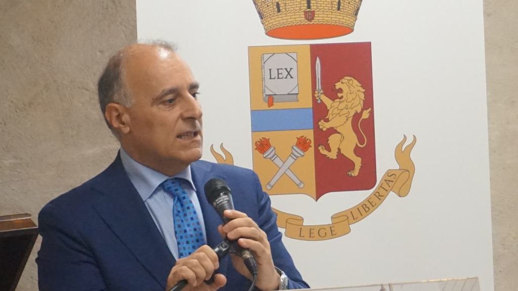 Reggio, saluta il Questore Vallone: ‘Ringrazio i reggini, mi hanno accolto a braccia aperte’