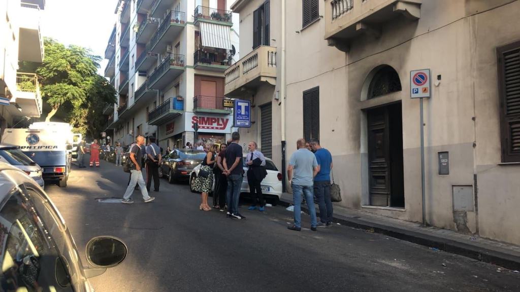 Reggio Calabria, donna trovata morta in casa. Si pensa ad un omicidio