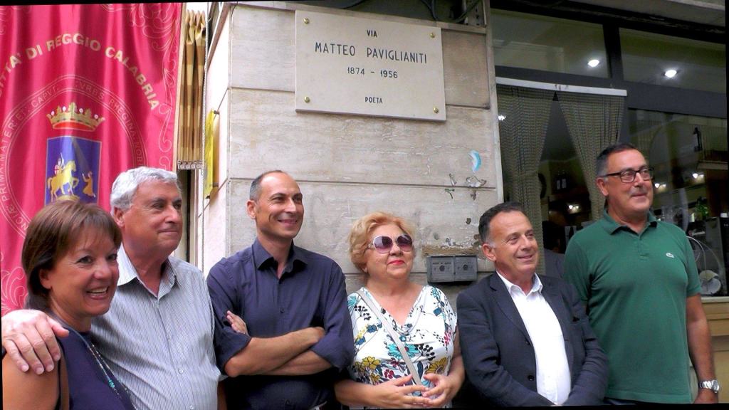 Reggio Calabria, strada intitolata al poeta Matteo Paviglianiti