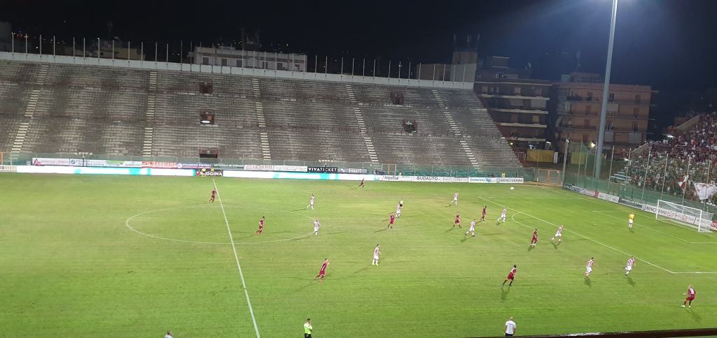 Reggina-Vicenza, al Granillo è dominio amaranto ma al primo tempo è parità