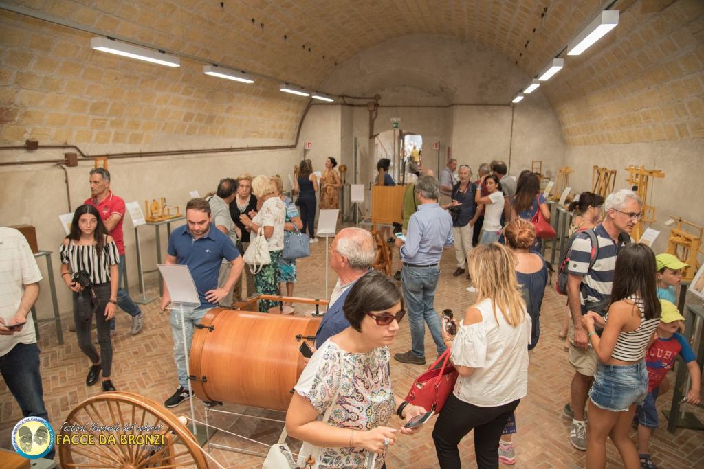Boom di visite al Castello Aragonese per le iniziative del Festival ‘Facce da Bronzi’