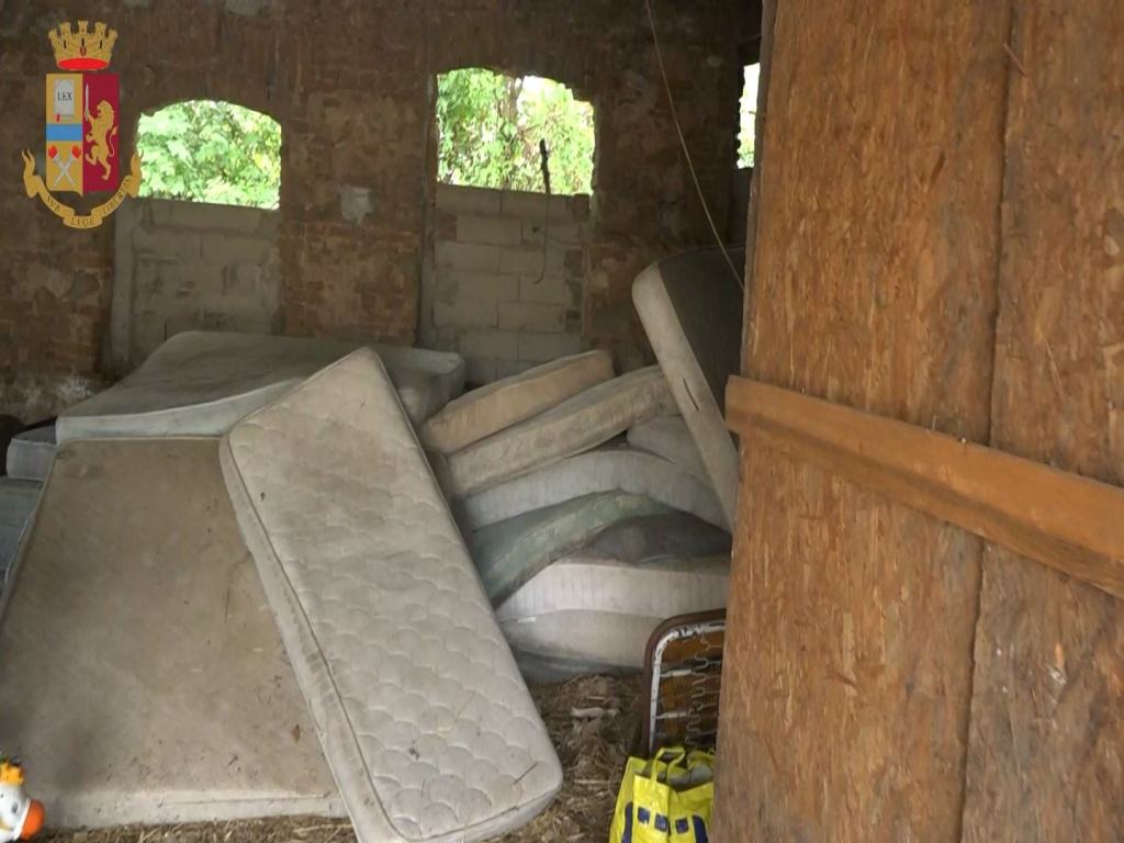 Gioia Tauro, sotto sequestro una masseria. Alloggiati stranieri di origine africana “pronto impiego”