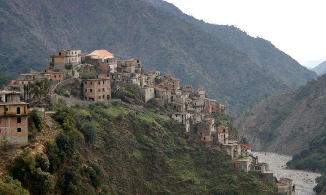 Igers Reggio Calabria organizza l’instawalk a Roghudi vecchio