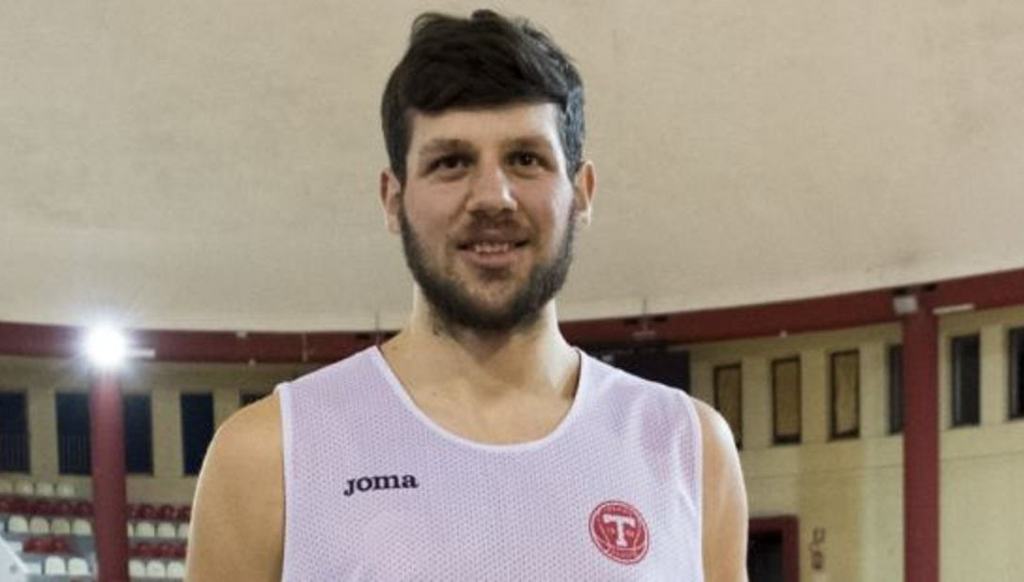 Pallacanestro Viola, è un pivot il primo acquisto stagionale