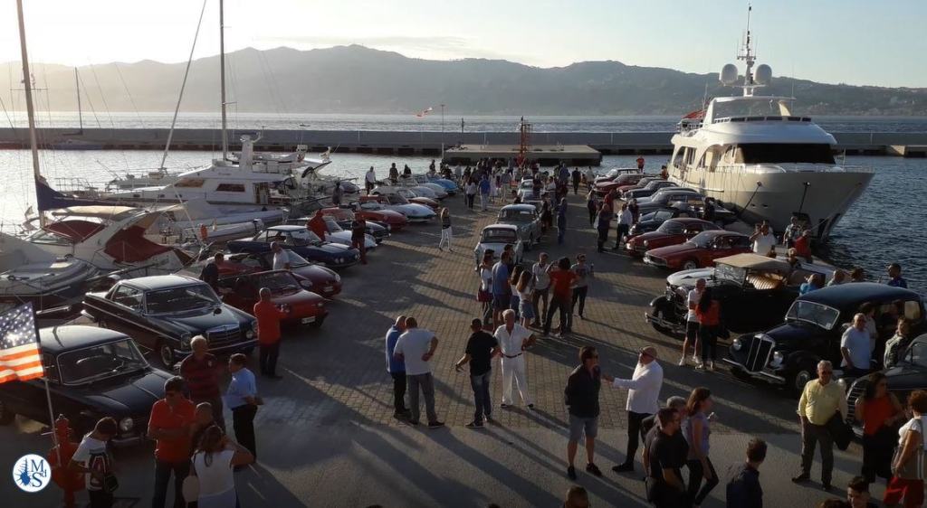 Villa San Giovanni, grande successo per la Giornata delle auto d’epoca – FOTO