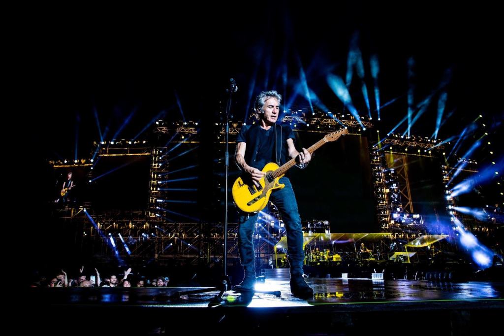 Balliamo sul mondo di Ligabue a Reggio Calabria e Crotone