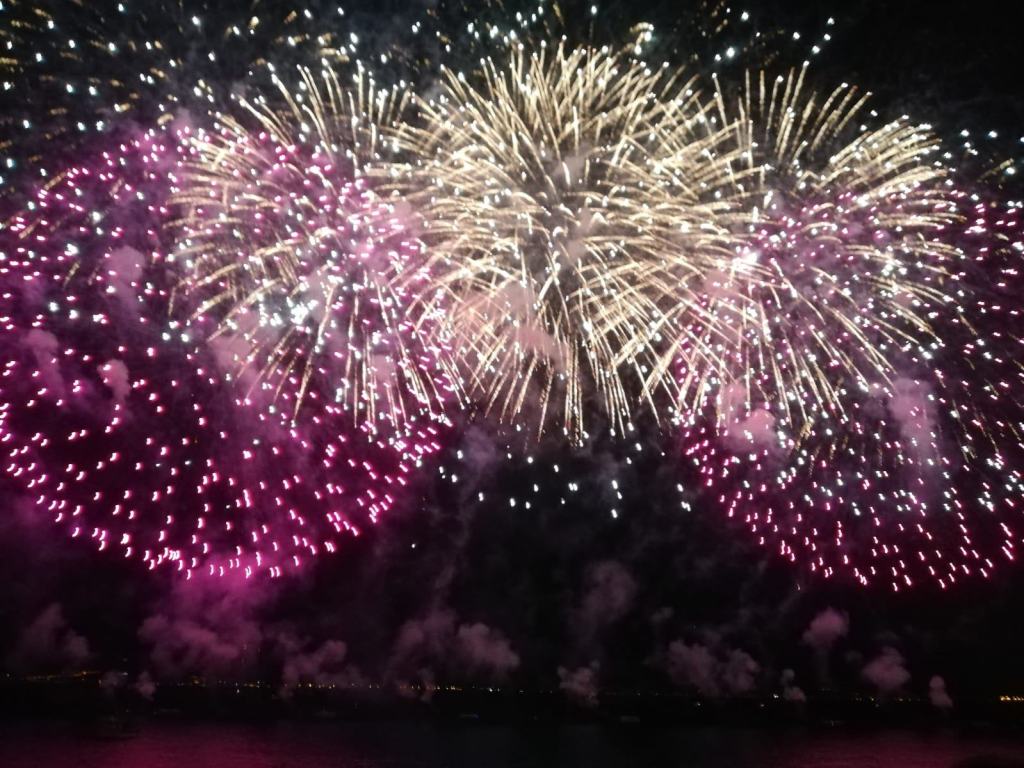 Feste Mariane, via libera ai fuochi d’artificio dopo lo stop per il maltempo
