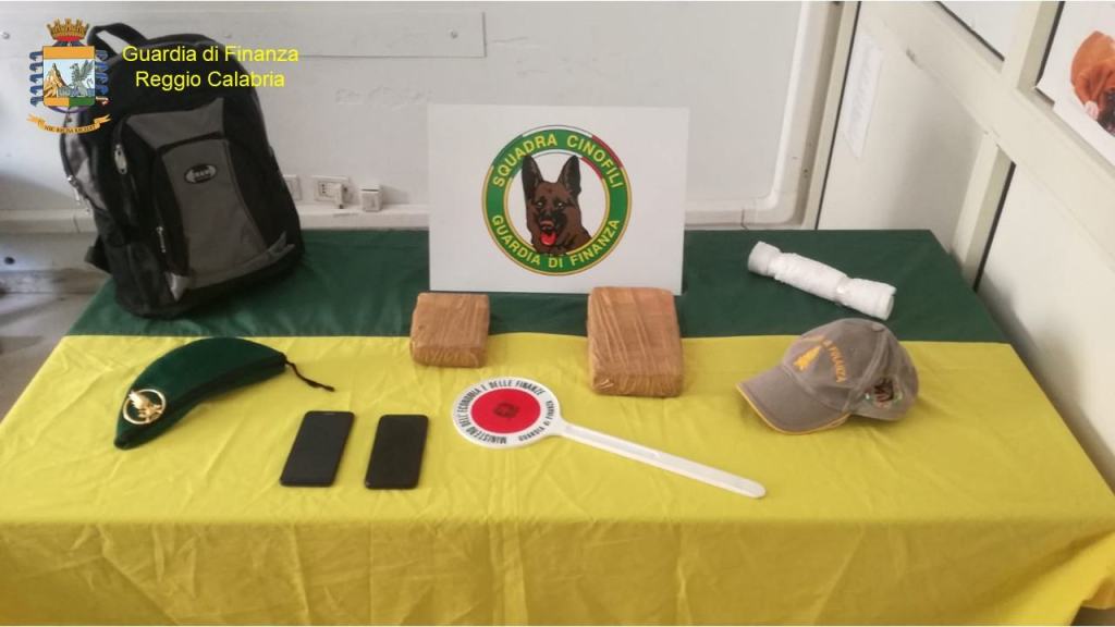 Reggio, operazione “Bravo cotraro”: sequestrati quasi 2 kg di cocaina