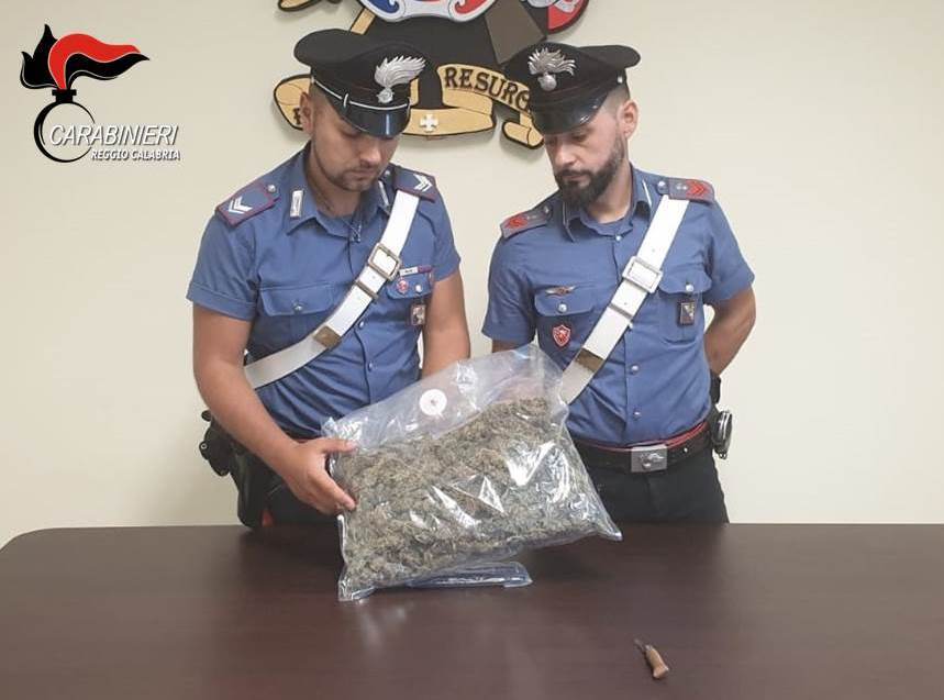 Un arresto in provincia di Reggio per detenzione di marijuana