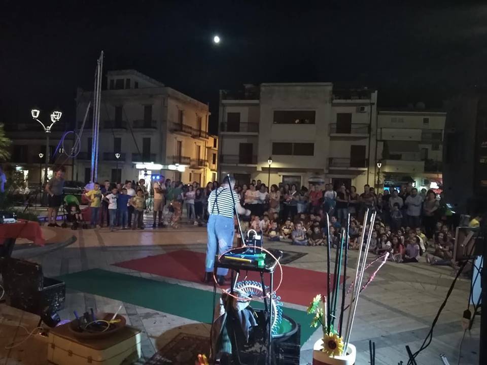 A Rosarno l’inaugurazione di ‘L’isola che c’è’, Festival del Bambino