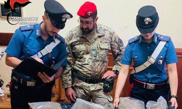 Perquisizioni veicolari, controlli nei locali e due arresti in provincia di Reggio