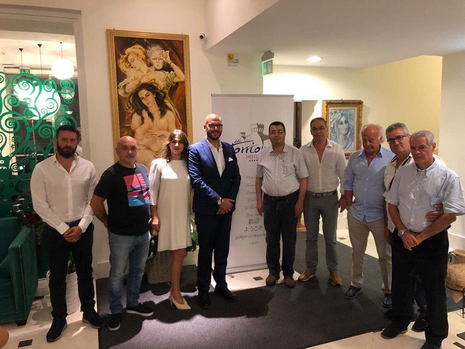 Reggio, al via la programmazione della 2ᵃ missione umanitaria in Terra Santa – FOTO