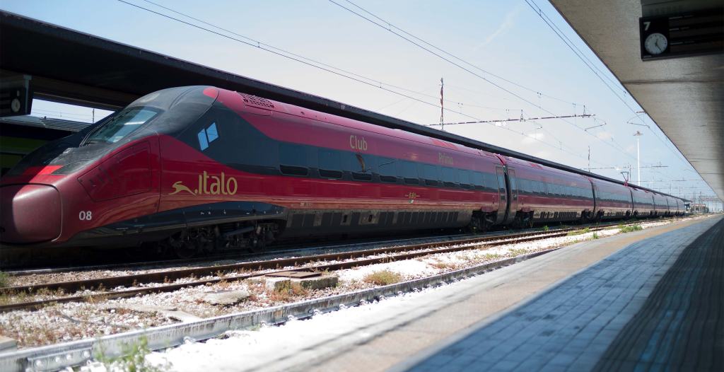 Il treno Italo arriva a Reggio Calabria per la prima volta