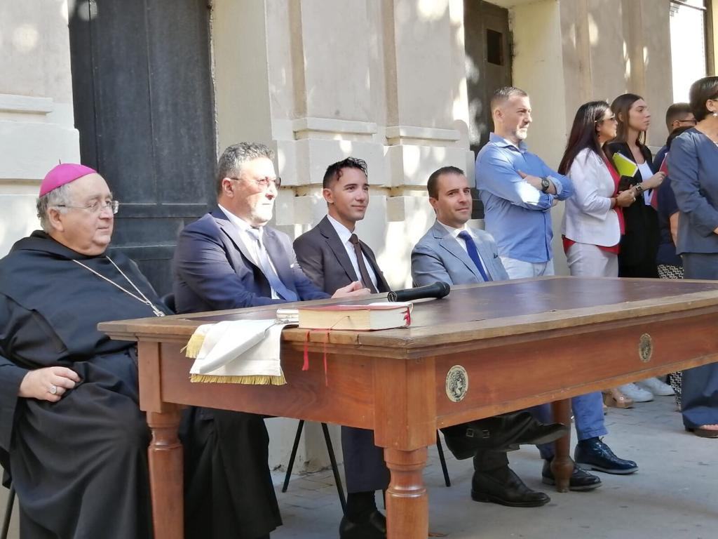 Nuovo anno scolastico, Mauro agli studenti: “La cultura vi renderà liberi”