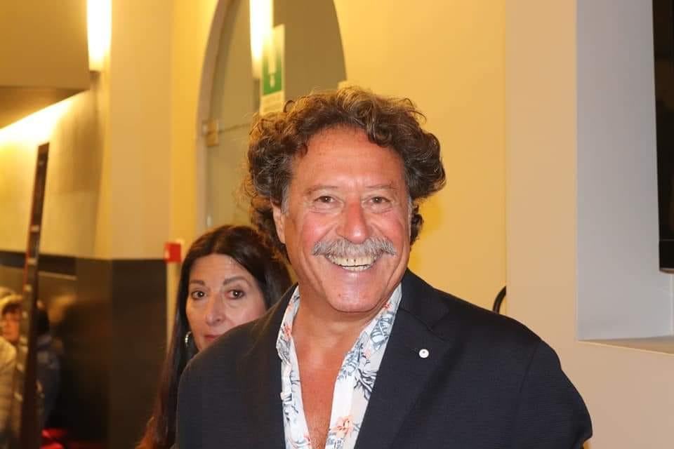‘Memorie riflesse’, la mostra di Schepis: “Ho disegnato le emozioni del passato e le percezioni del futuro” – FOTO
