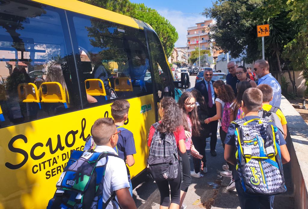 Reggio, scuolabus attivi anche in zone collinari. Bova e Albanese: “Grande soddisfazione”