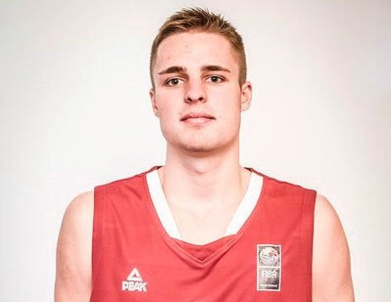 Basket – Altro colpo per la Pallacanestro Viola. È un’ala under 20 della Lettonia