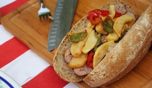 Festa i Maronna e paninu cu satizzu. Quale vino abbinare?