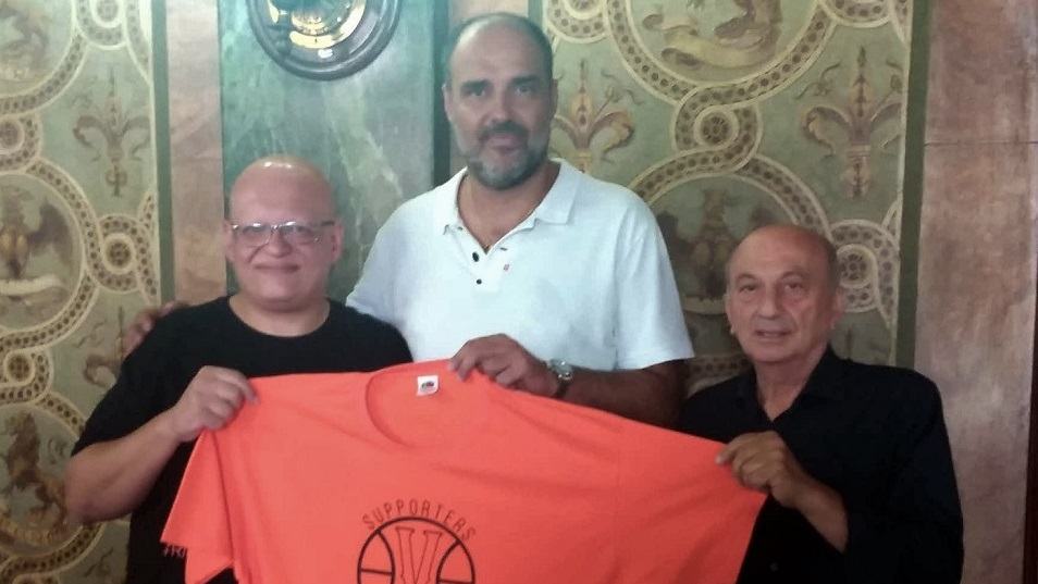 Pallacanestro Viola, presentato coach Paolo Moretti: “Reggio è una piazza importante a prescindere dalla categoria”