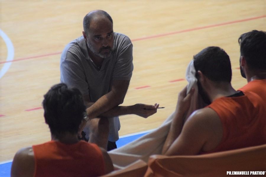 Pallacanestro Viola, coach Moretti: “Troppo divario tecnico tra le due squadre. Onore all’impegno della SBV”