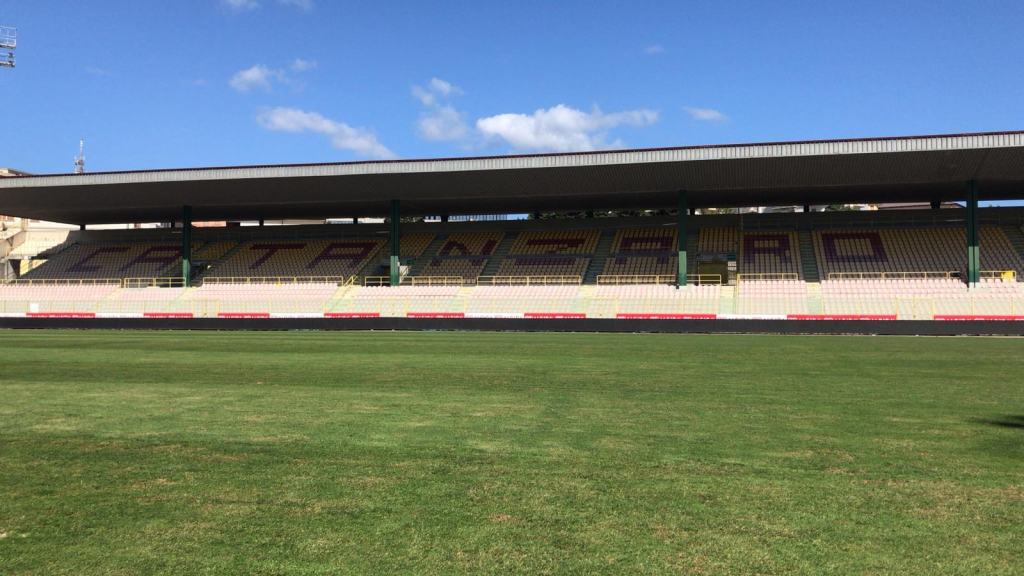 Serie B: il Catanzaro non potrà esordire al Ceravolo