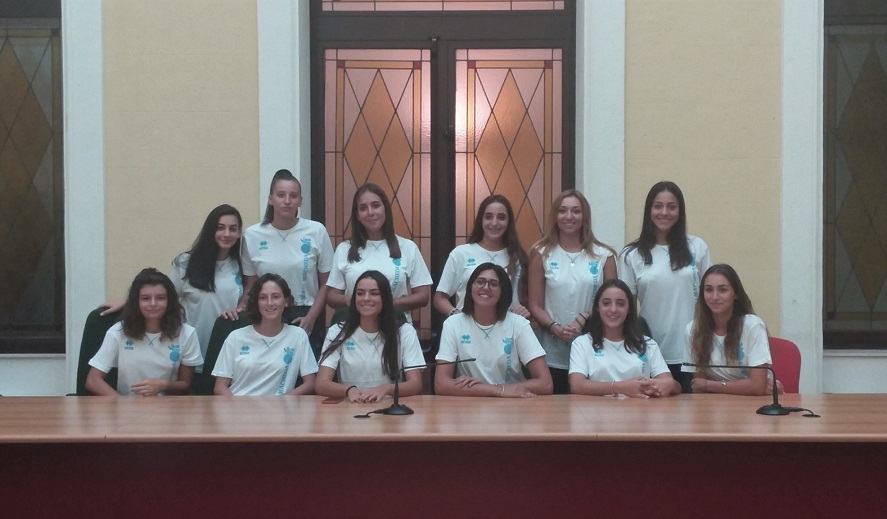 La Pallavolo Macheda si presenta alla città, Mallamaci: “Puntiamo tutto sulle giovani atlete”