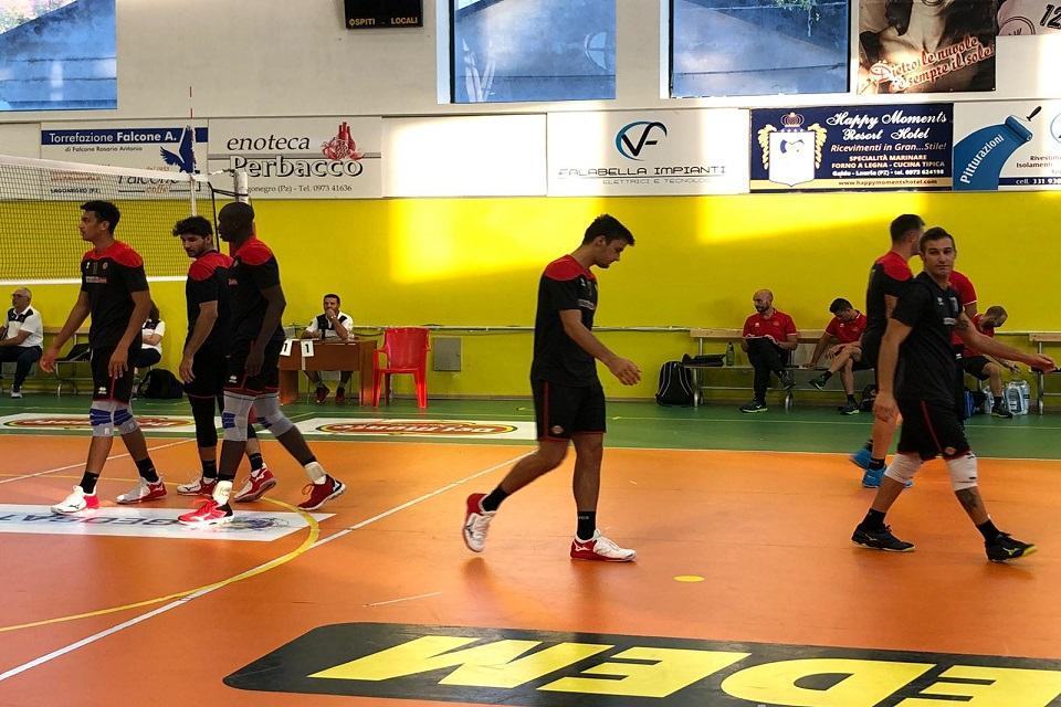 Volley – Tonno Callipo, ultimo test amichevole, adesso il campionato