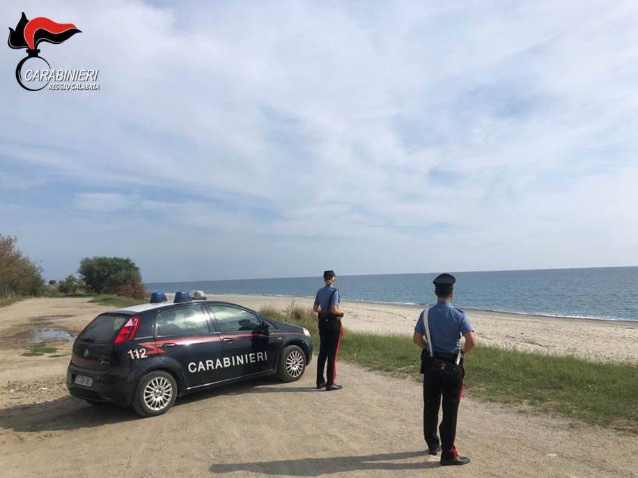 Bianco, si fingono turisti dopo uno sbarco. In arresto due iraniani
