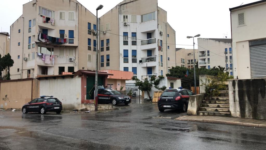 Reggio, controlli straordinari in zona Ciccarello. Impiegati oltre 100 carabinieri – FOTO