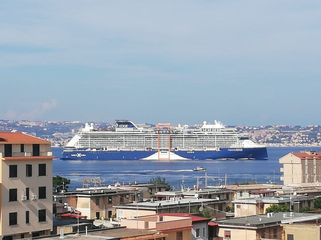 Il mondo delle crociere in Calabria riparte dal porto di Corigliano Rossano