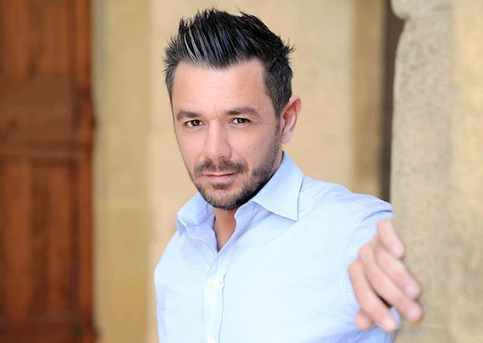 A Reggio Calabria lo scrittore Roberto Emanuelli presenta il suo nuovo libro