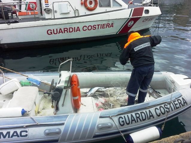 Controlli prodotto ittico: sequestri della Guardia Costiera e multa ad un ristorante reggino