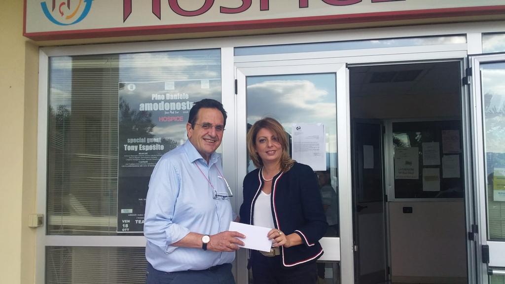 Il Kiwanis Club Juppiter Reggio Calabria dona tremila euro all’Hospice