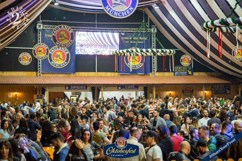 Calabria, boom di presenze all’Oktoberfest: oltre 60 mila visitatori – FOTO