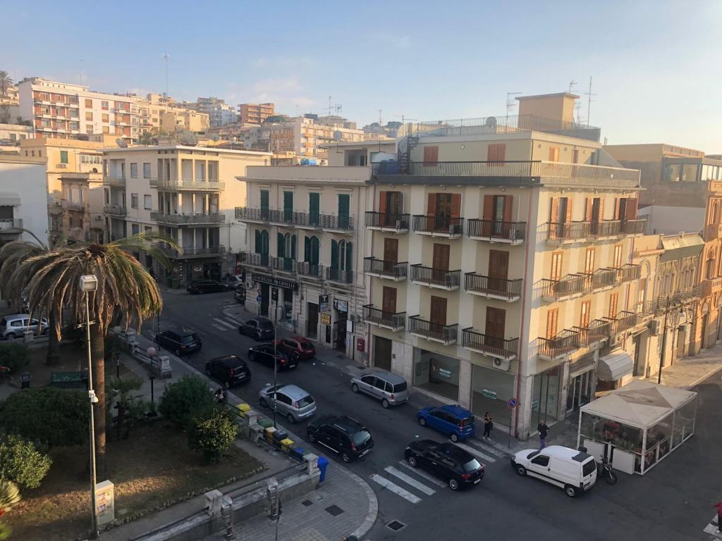 Reggio Calabria, ecco i comitati territoriali civici. Nascono i “Comitati del Sindaco”