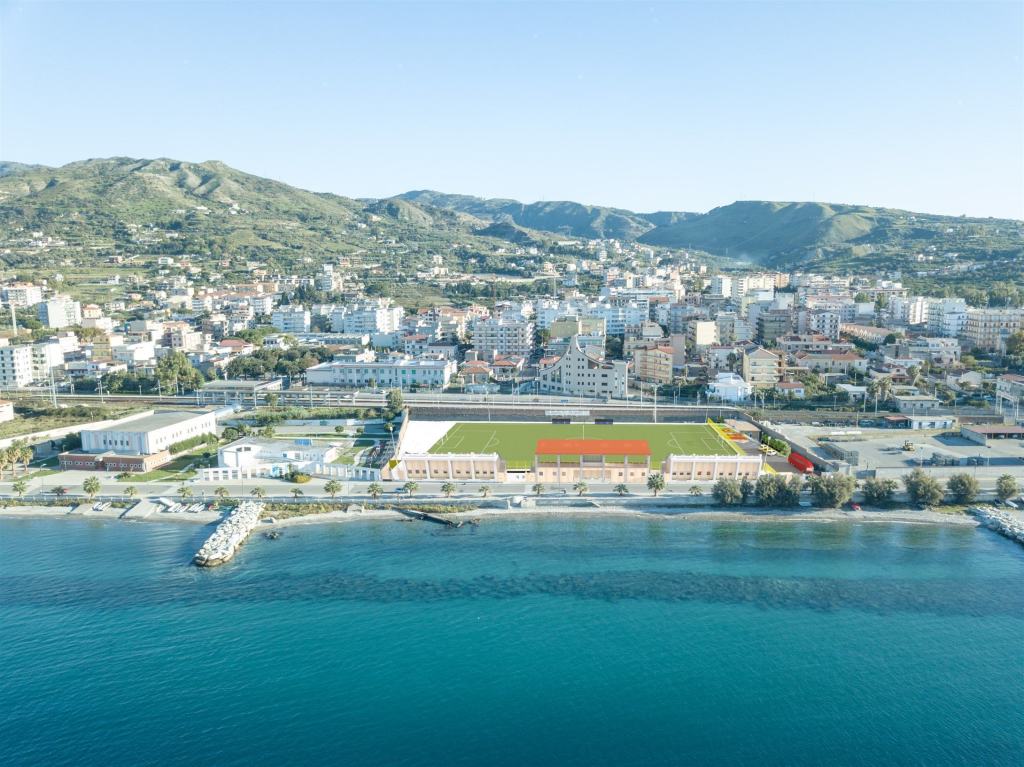 Reggio, via libera alla ristrutturazione dello stadio Attilio Iaria. Marino: “Stanziati 1,5, milioni di euro” – FOTO