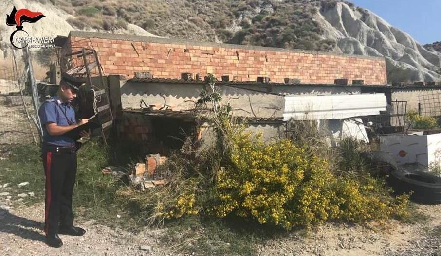 Bianco, tre deferimenti per abusivismo edilizio