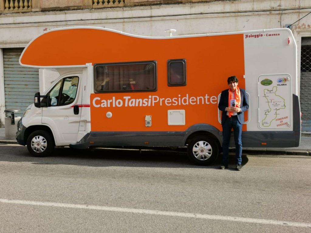 Regionali, Tansi a caccia di firme: aperta la raccolta anche a Reggio Calabria
