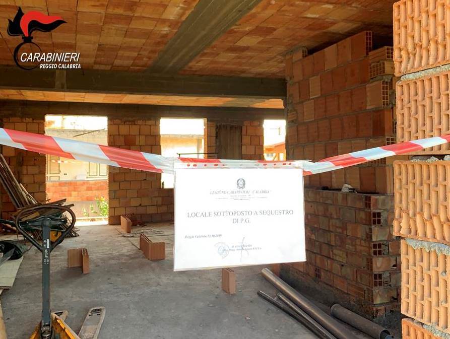 Reggio, controlli sugli abusi edilizi: 4 deferiti all’autorità giudiziaria