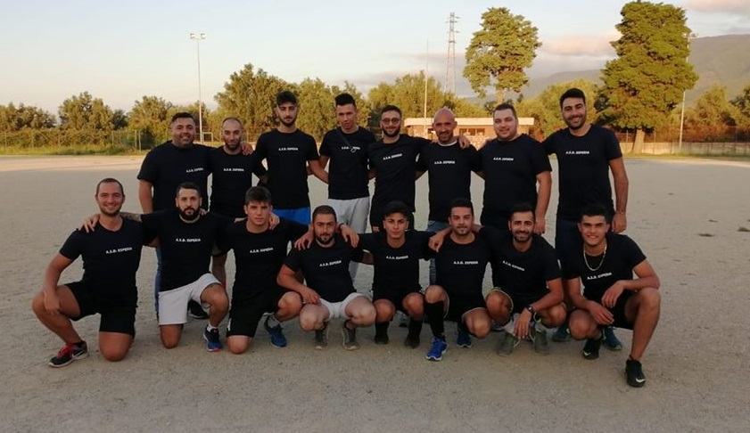 Sport – Oppido non lascia, anzi raddoppia. Un gruppo di giovani fa rinascere l’Esperia
