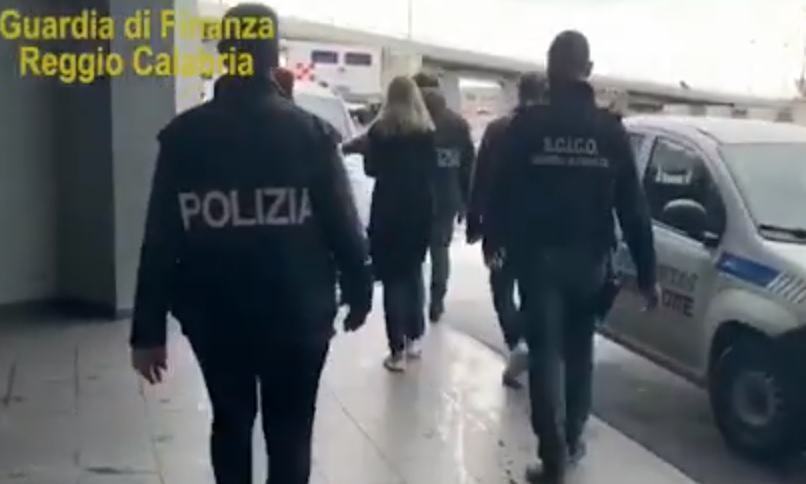 Reggio – Operazione ‘Galassia’, estradata la latitante Ivana Ivanovic