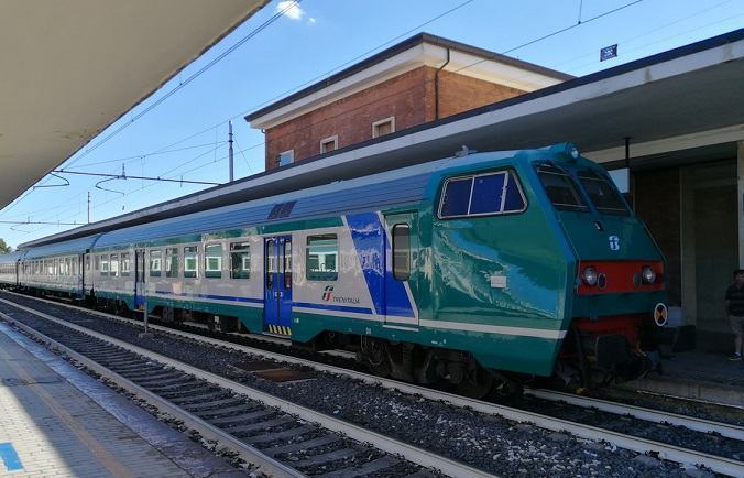 Circolazione interrotta sulla linea Battipaglia-Sapri, Trenitalia: ‘Riprogrammate il viaggio’