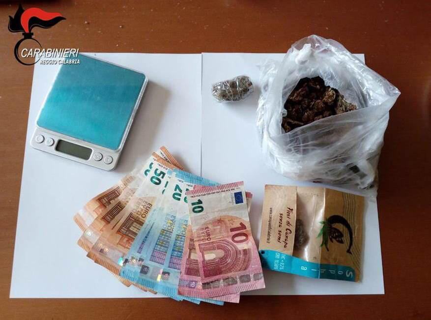 Reggio, i Carabinieri passano al setaccio la città. Arrestato 39enne reggino in zona Modena