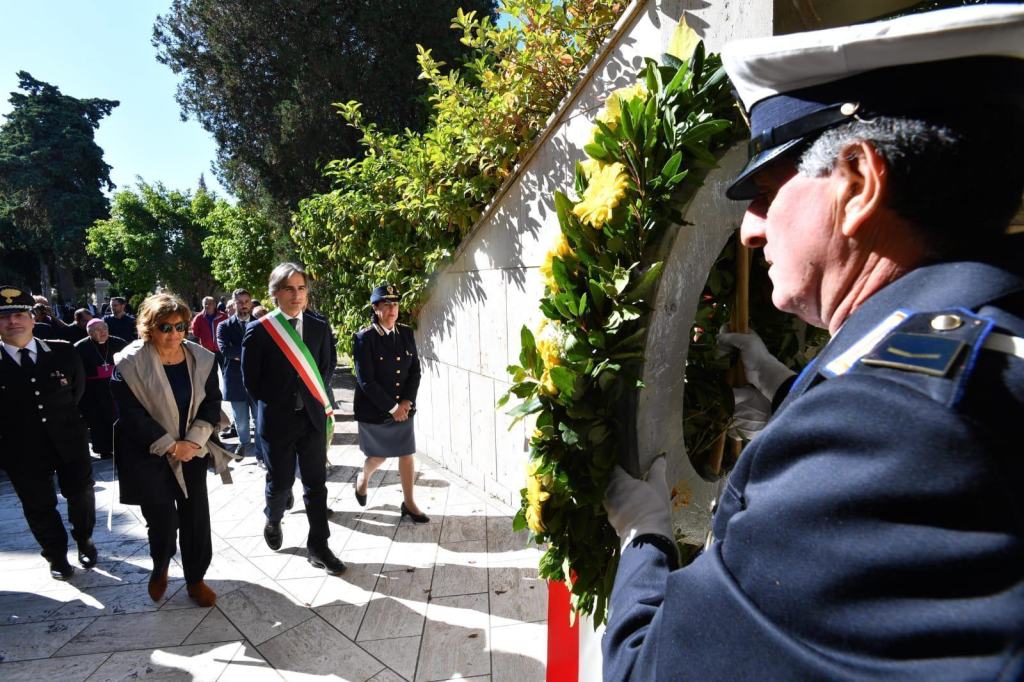 Commemorazione dei defunti, Falcomatà e Morosini: “Inciviltà anche nei cimiteri”