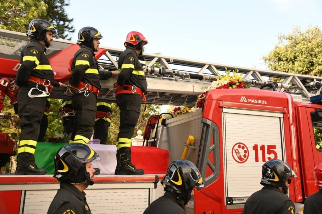 Vibo Valentia, Vigili del Fuoco e Guardia Costiera celebrano Santa Barbara