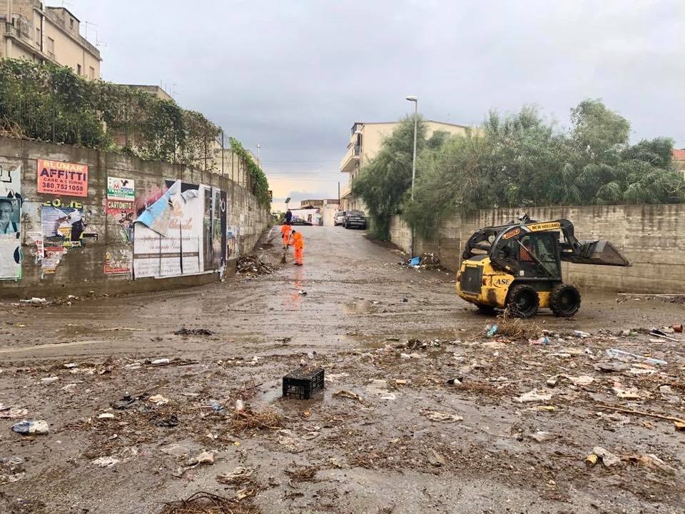 Maltempo in Calabria, al via la conta dei danni. Oliverio: “Chiediamo lo stato di emergenza”