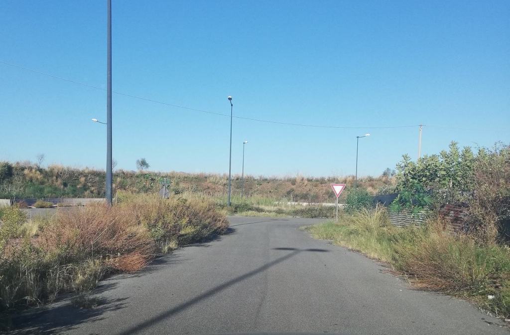 Degrado a Reggio Calabria, la segnalazione di un lettore: “Situazione raccapricciante”