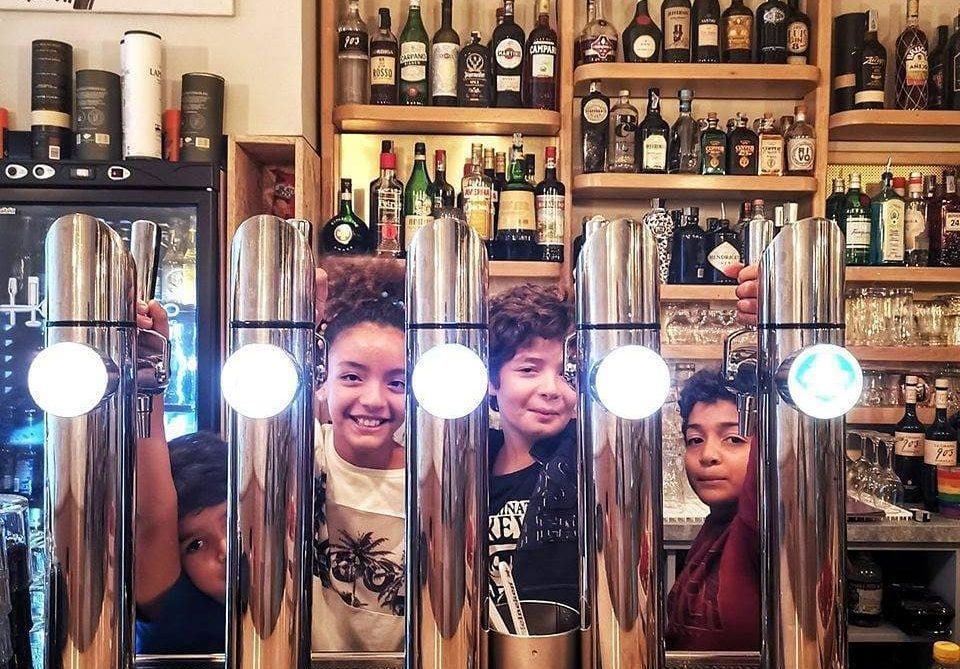 Amanti della birra e del buon cibo a raccolta: il black friday arriva da Zio Fedele